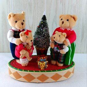 Avon Christmas Decor Lights/Music "A Beary Merry Holiday" Celebration Bears. 